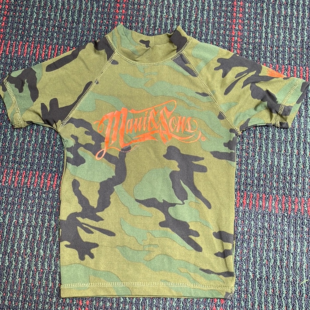 Maui & Sons Camo Rashguard Swim Shirt